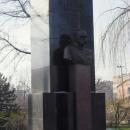 Pomnik Józefa Piłsudskiego - panoramio - kubaz93